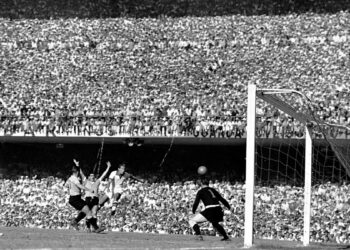 200 000 raisons d’acheter des mouchoirs : le Maracanazo façon brésilienne