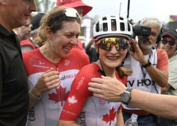 Une Canadienne, un rictus, un maillot : la scène que tout le monde feignait d’attendre