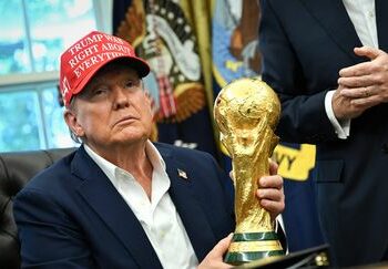 Trump menace de jouer à la chaise musicale des stades — avec la Coupe du monde
