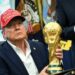 Trump menace de jouer à la chaise musicale des stades — avec la Coupe du monde
