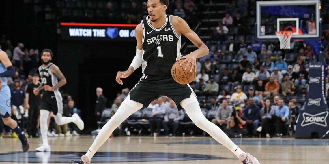 Spurs : deux rookies, un royaume — et une faute de frappe