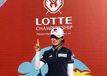 Une invitée débarque et renvoie les favorites à leurs leçons